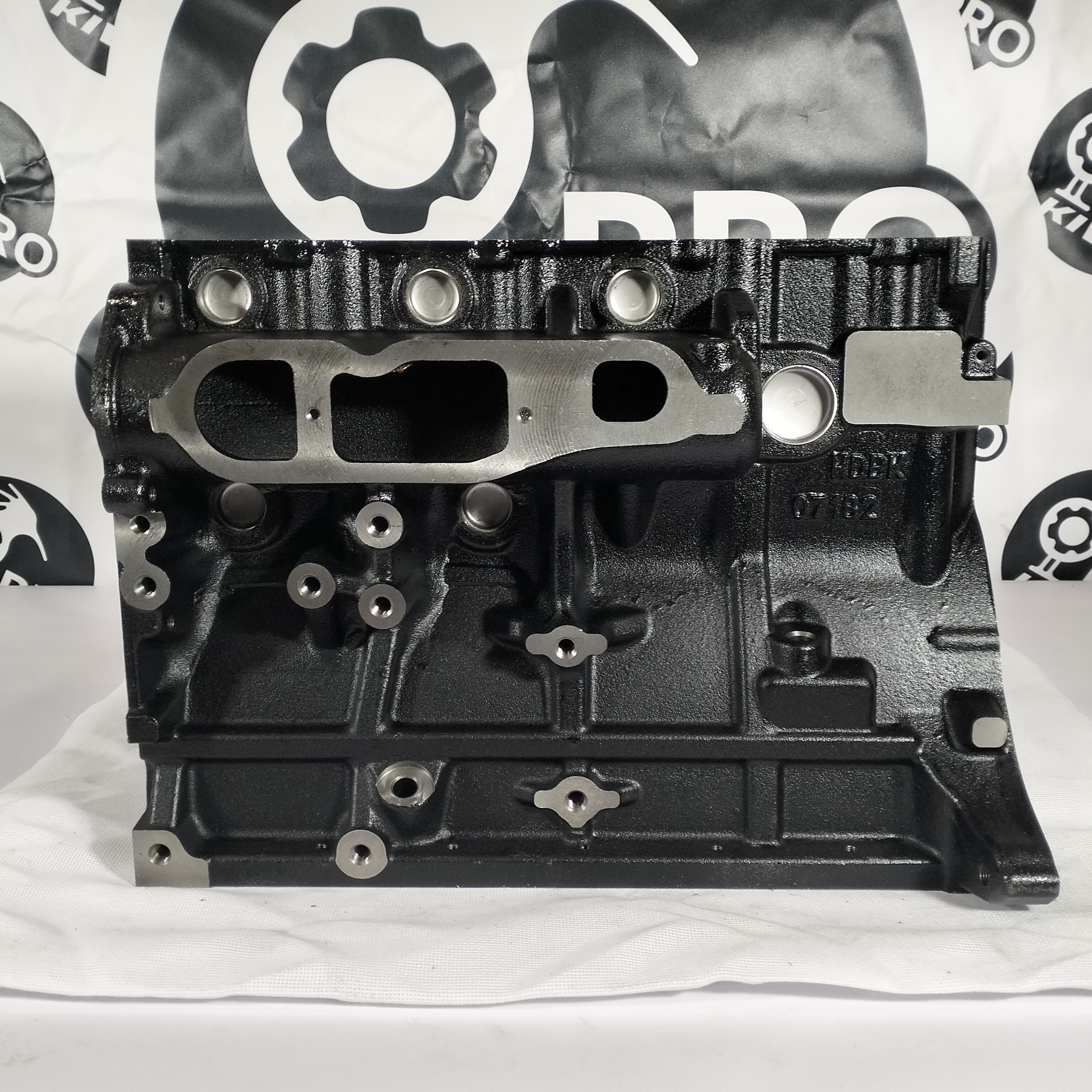 Блок Mitsubishi 4D56T