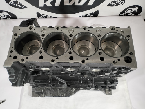 Шорт-блок Isuzu 4HK1